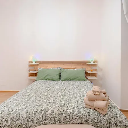 Dimora Oreste Apartment